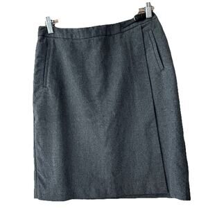 L L Bean Women’s Pencil Skirt Sz 6 Gray Faux Wrap Pockets Buckle Accent Cotton